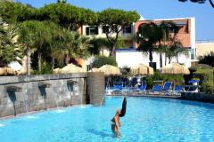 Отель с термальными бассейнами La Reginella Resort & Spa 4*